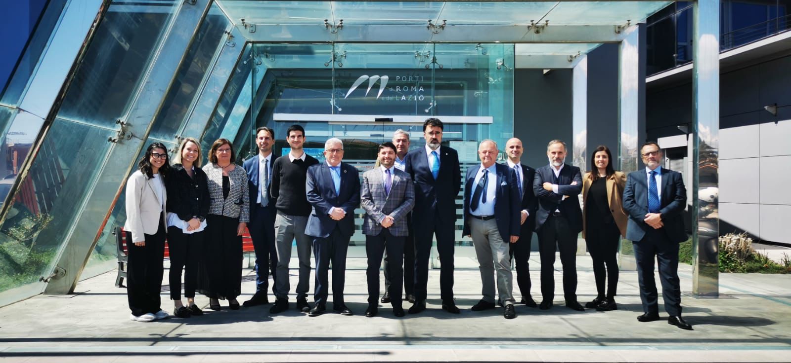 Members of the Executive Committee of the Escola Europea during the annual meeting held on the 20th of April 2023. 